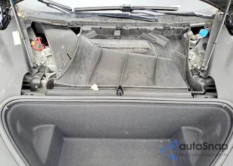 2017 Tesla Model S z USA, uszkodzony, nr VIN 5YJSA1E21HF198963